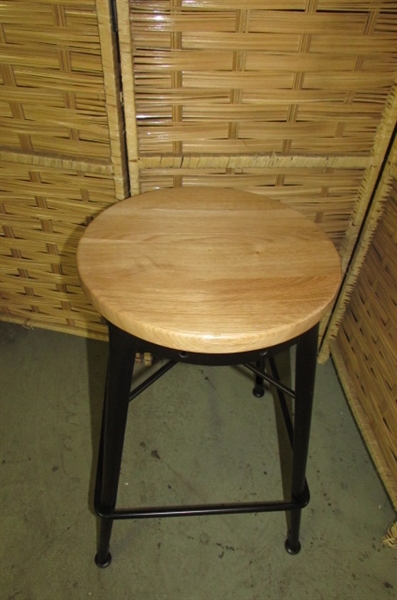 Cobb Bar Stool With Oak Seat MSRP $249.00