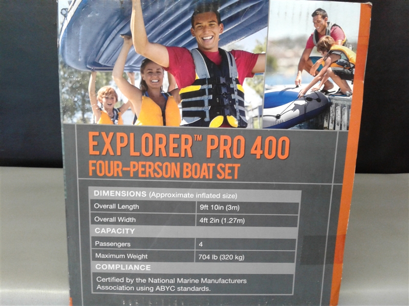 Intex Explorer Pro 400 Four-Person Boat Set