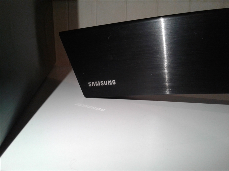 Samsung Curved Soundbar System with Wireless Subwoofer