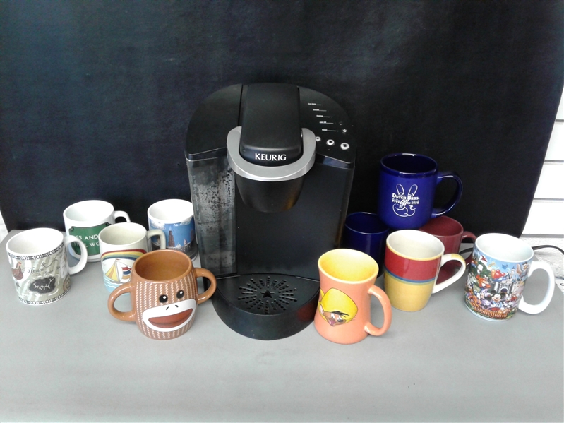 Keurig Coffee Maker and Coffee Cups