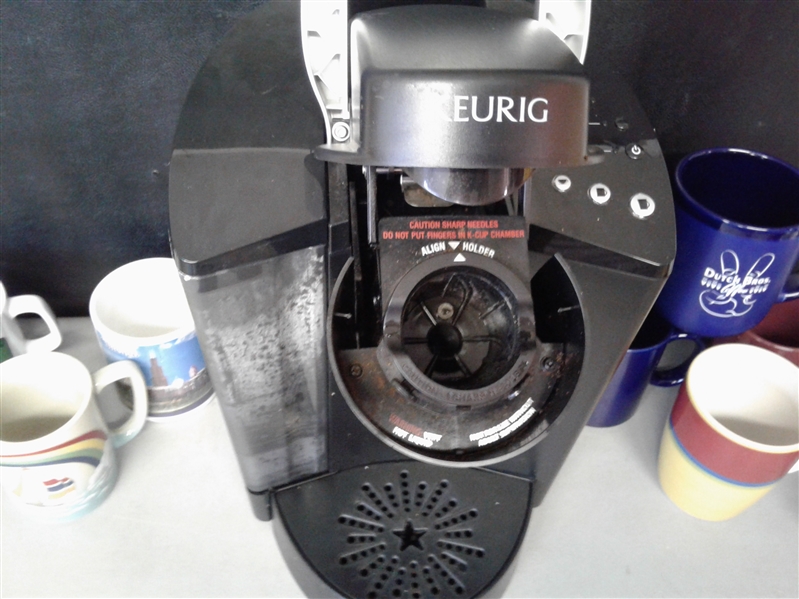 Keurig Coffee Maker and Coffee Cups