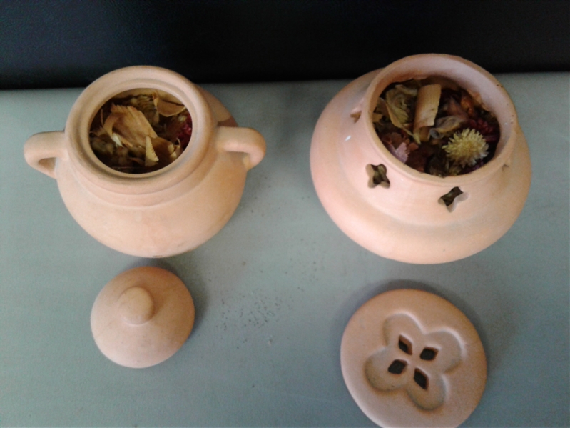 Ceramic & Terracotta Pots