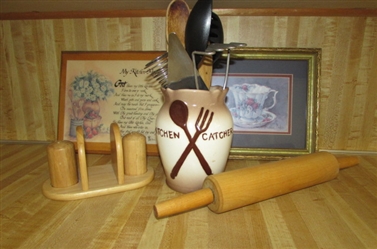 KITCHEN CATCHER WITH UTENSILS, ROLLING PIN, NAPKIN HOLDER & MORE