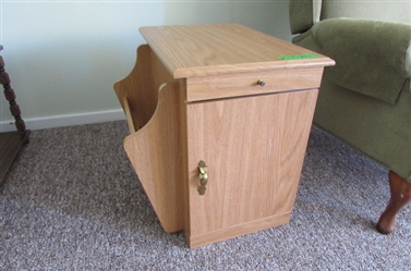 WOOD SIDE TABLE WITH HIDDEN STORAGE, PULL OUT TRAY AND MAGAZINE HOLDER