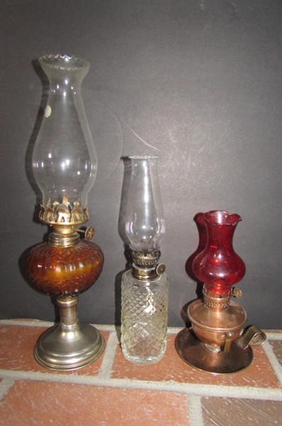 3 SMALL HURRICANE OIL LAMPS