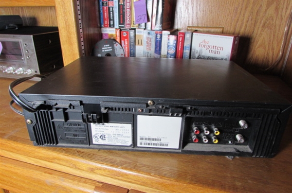 PANASONIC 4 HEAD VCR & COLLECTION OF VHS MOVIES