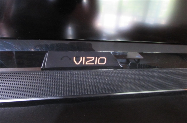 VIZIO 37 LCD 1080p HDTV W/3D GLASSES