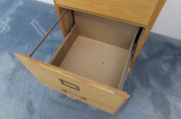 2-DRAWER OAK FILING CABINET WITH KEY
