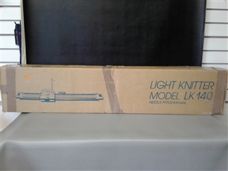 Light Knitter Knitting Machine LK140