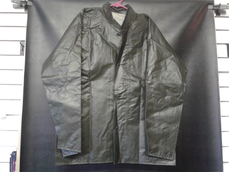 Rain Jacket Size Medium