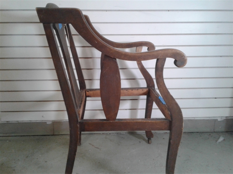 Antique Wood Accent Chair w/Casters