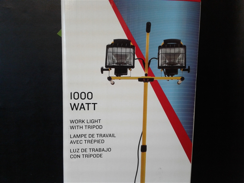 Utilitech 1000 Watt Work Light w/Tripod