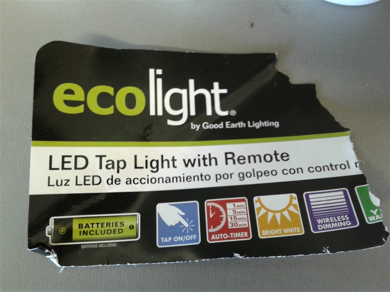 EcoLight LED Tap Light with Remote