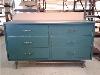 Vintage Mid Century Modern Bassett Furniture 6 Drawer Dresser
