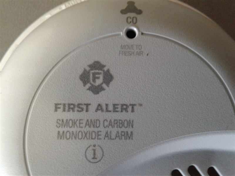 First Alert Smoke and Carbon Monoxide Alarm