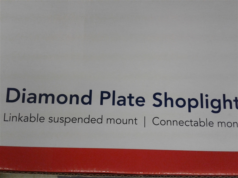 Lithonia Diamond Plate Shoplight 