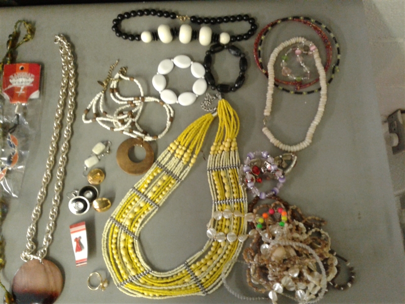 Huge Collections of Fashion Jewelry