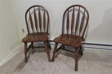 PAIR OF OAK DINING CHAIRS