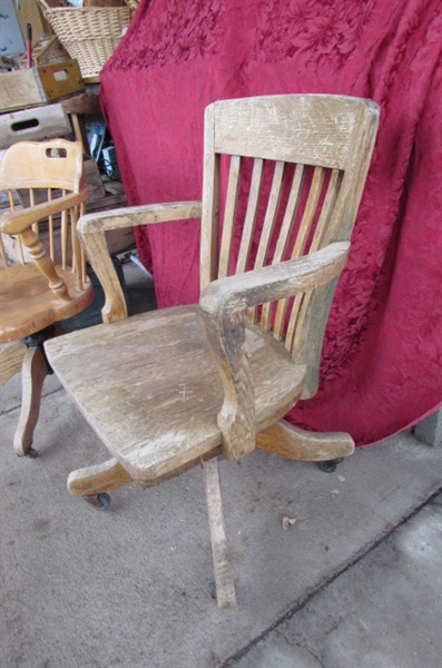 PAIR OF VINTAGE WOODEN OFFICE CHAIRS