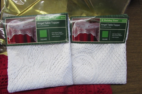 HOLIDAY TABLECLOTHS & MORE