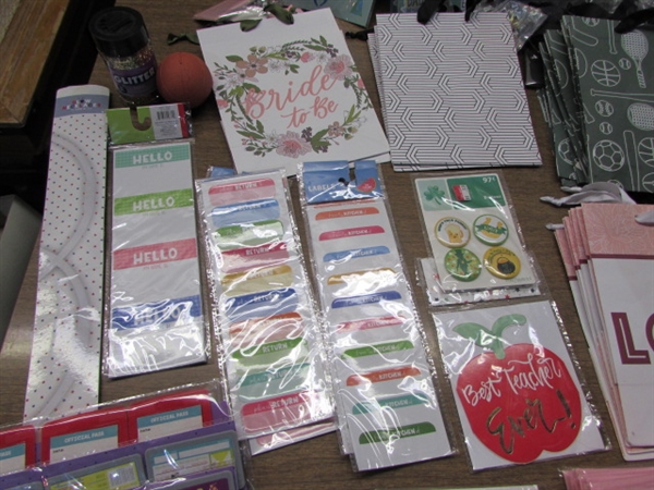 GREETING CARDS, GIFT BAGS & PARTY SUPPLIES