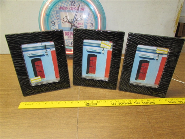 WALL CLOCKS AND PICTURE FRAMES