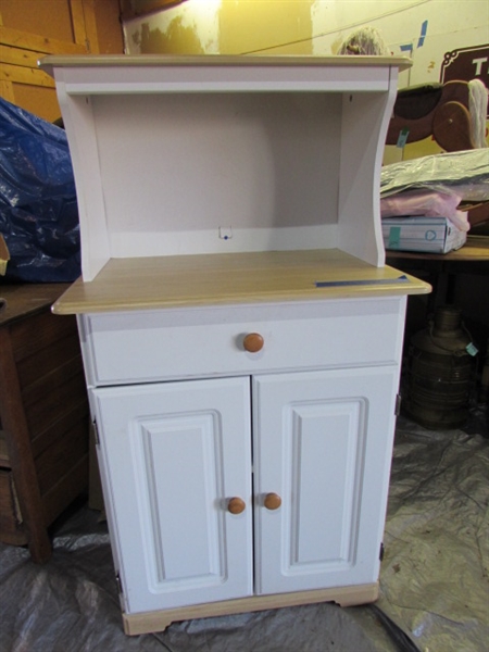 ROLLING MICROWAVE CART/CABINET