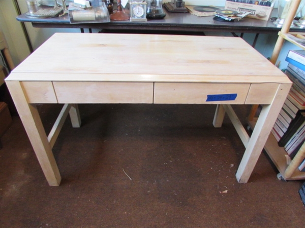 2 DRAWER WOODEN TABLE