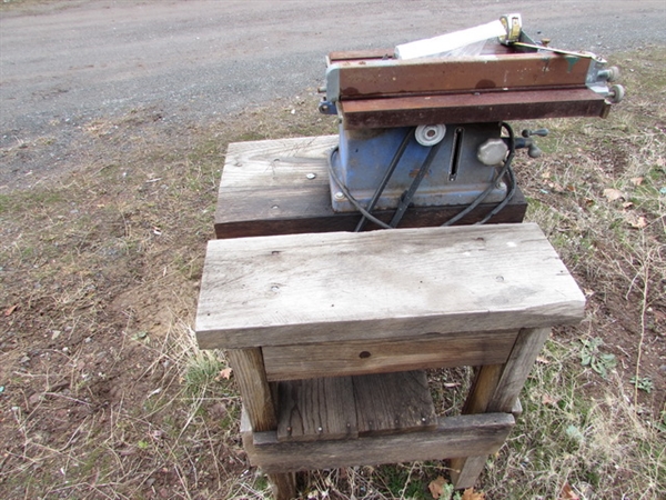 BENCH MOUNTED TABLE SAW