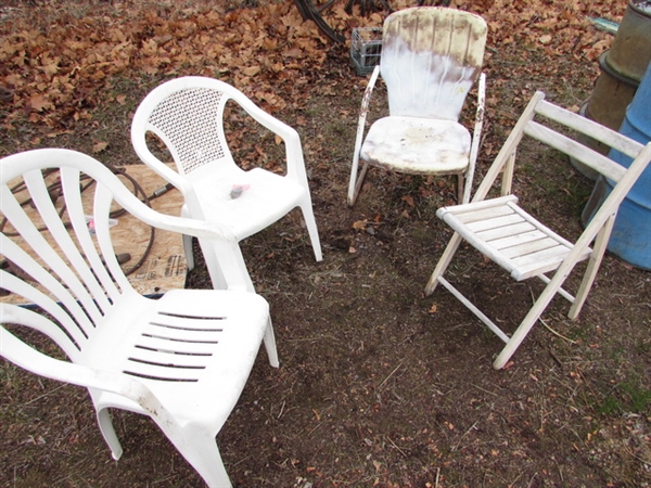 4 LAWN CHAIRS