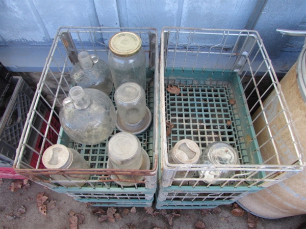 6 VINTAGE METAL/WIRE CRATES WITH OLD GLASS JARS