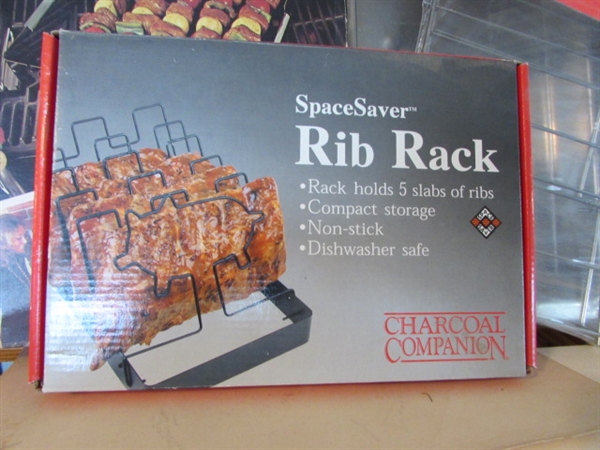 COOKING PANS, RIB RACK, OVEN SPACE SAVER