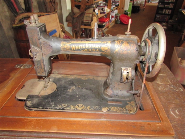VINTAGE WHITE TREADLE SEWING MACHINE IN CABINET