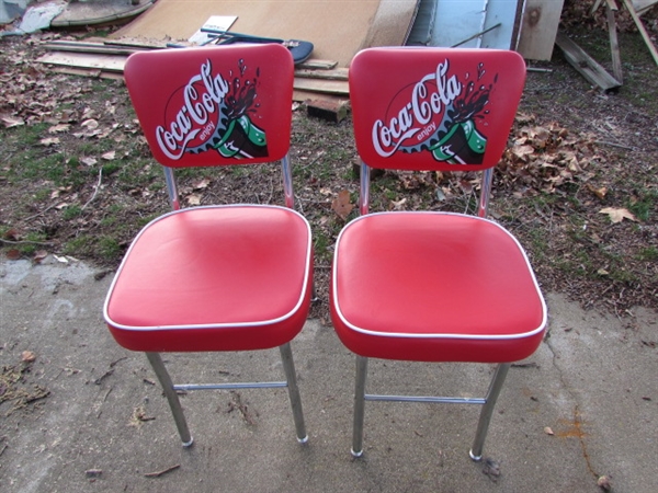 COCA-COLA REPRODUCTION DINER TABLE W/4 CHAIRS