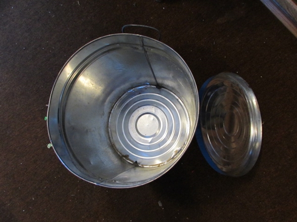 2 VINTAGE 5 GALLON 'SHORTENING' CANS WITH LIDS