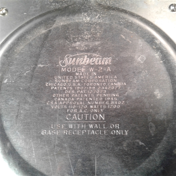 Rare Vintage Sunbeam W-2-A Waffle Iron 