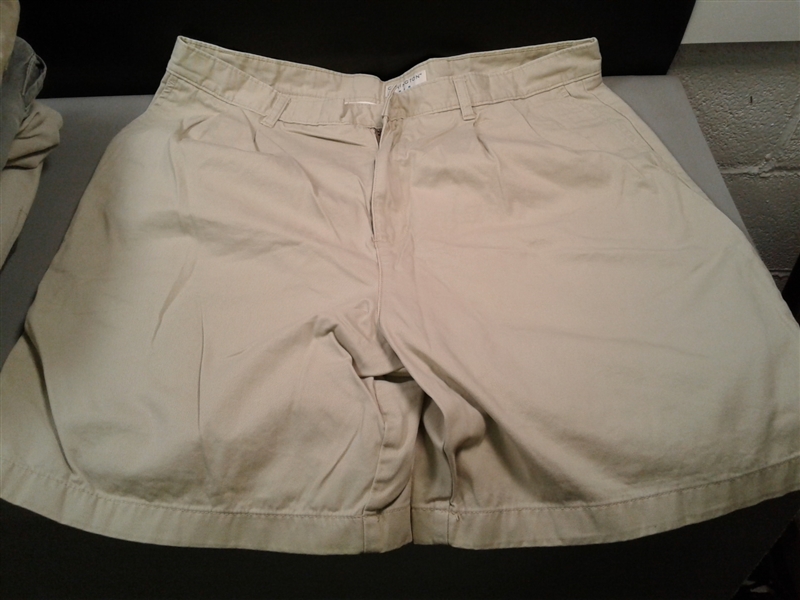 40 Waist Shorts 