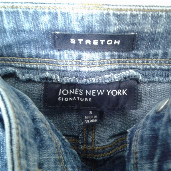 Women's Size 7/8 Jeans & Shorts