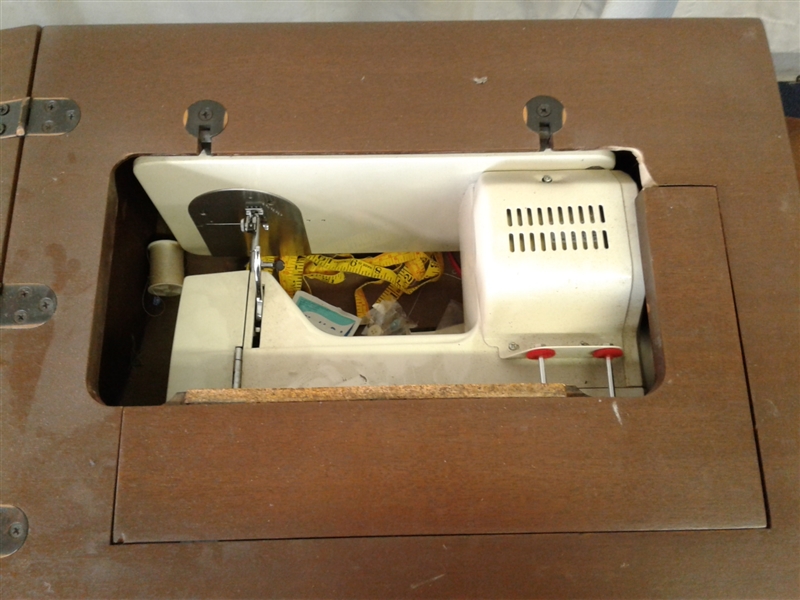 Vintage Necchi Sewing Machine in Cabinet 