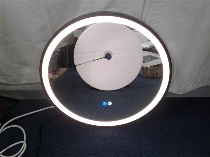 Back Lit Led Mirror Dimmable Light And Defogger 