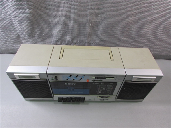 Sony AM/FM Cassette-Corder 
