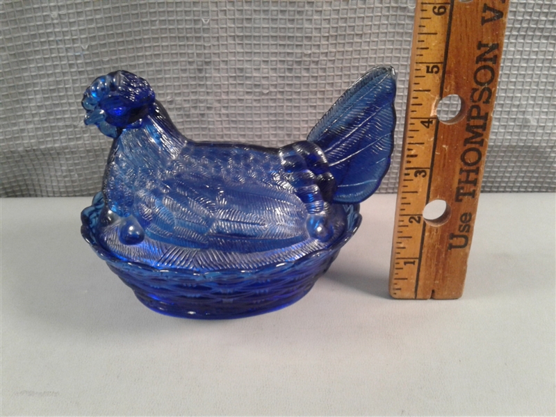 Vintage Cobalt Blue Westmoreland Glass Hen On Basket Dish