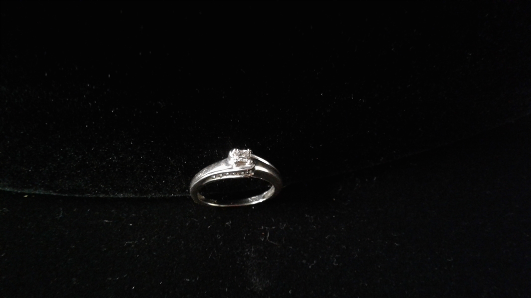 10K White Gold Princess Cut Ring Size 5