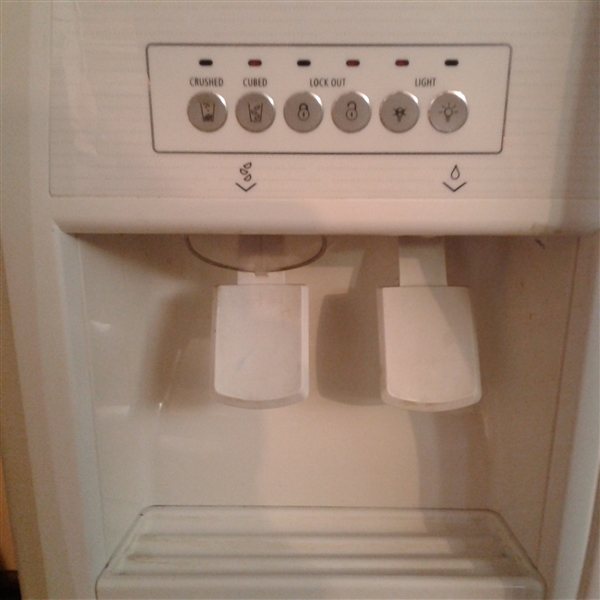 Whirlpool Side By Side Refrigerator/Freezer