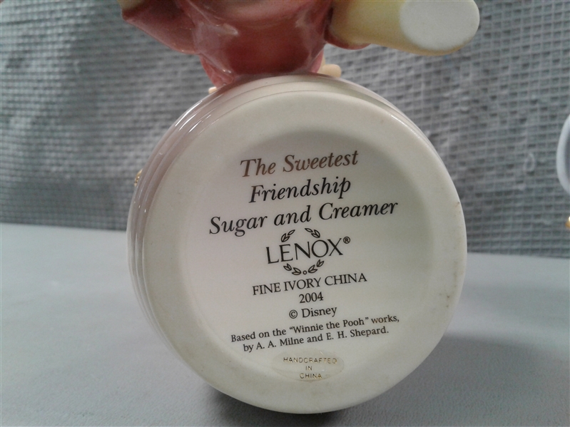 Lenox Disney Winnie The Pooh The Sweetest Friendship Creamer and Sugar 2004