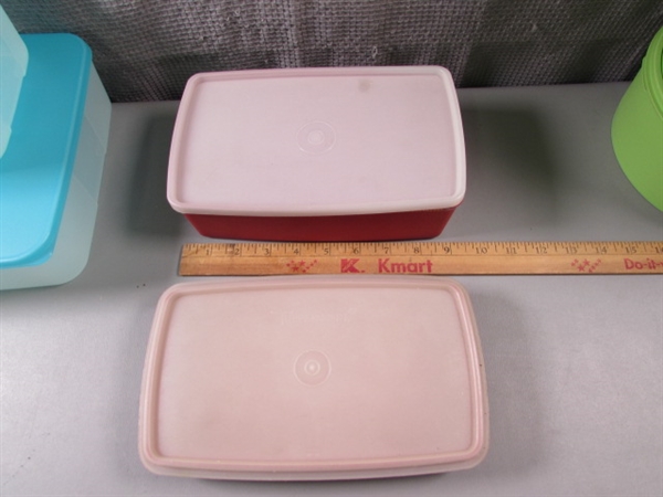 Collection of Tupperware