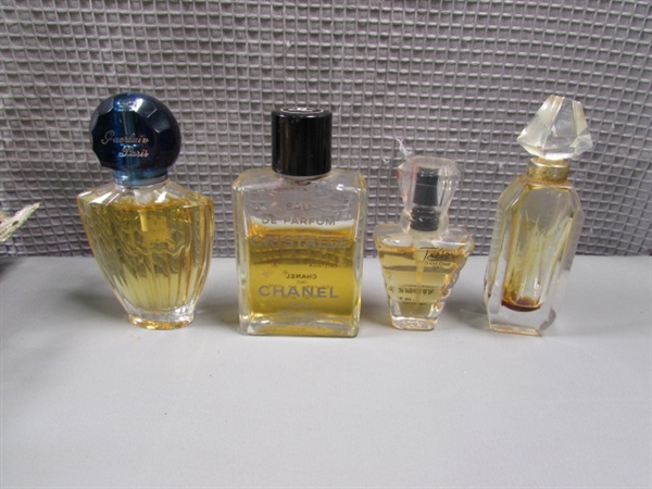 Large Perfume/Cologne Collection with Dresser Mirror