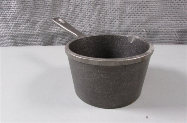 Lodge 2 Cup Cast Iron Melting Pot