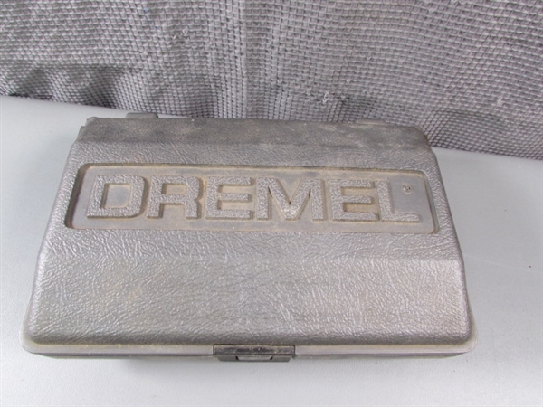 Dremel With Accessories and Case