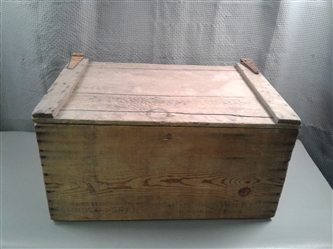 Vintage Wood Soap Box with Lid